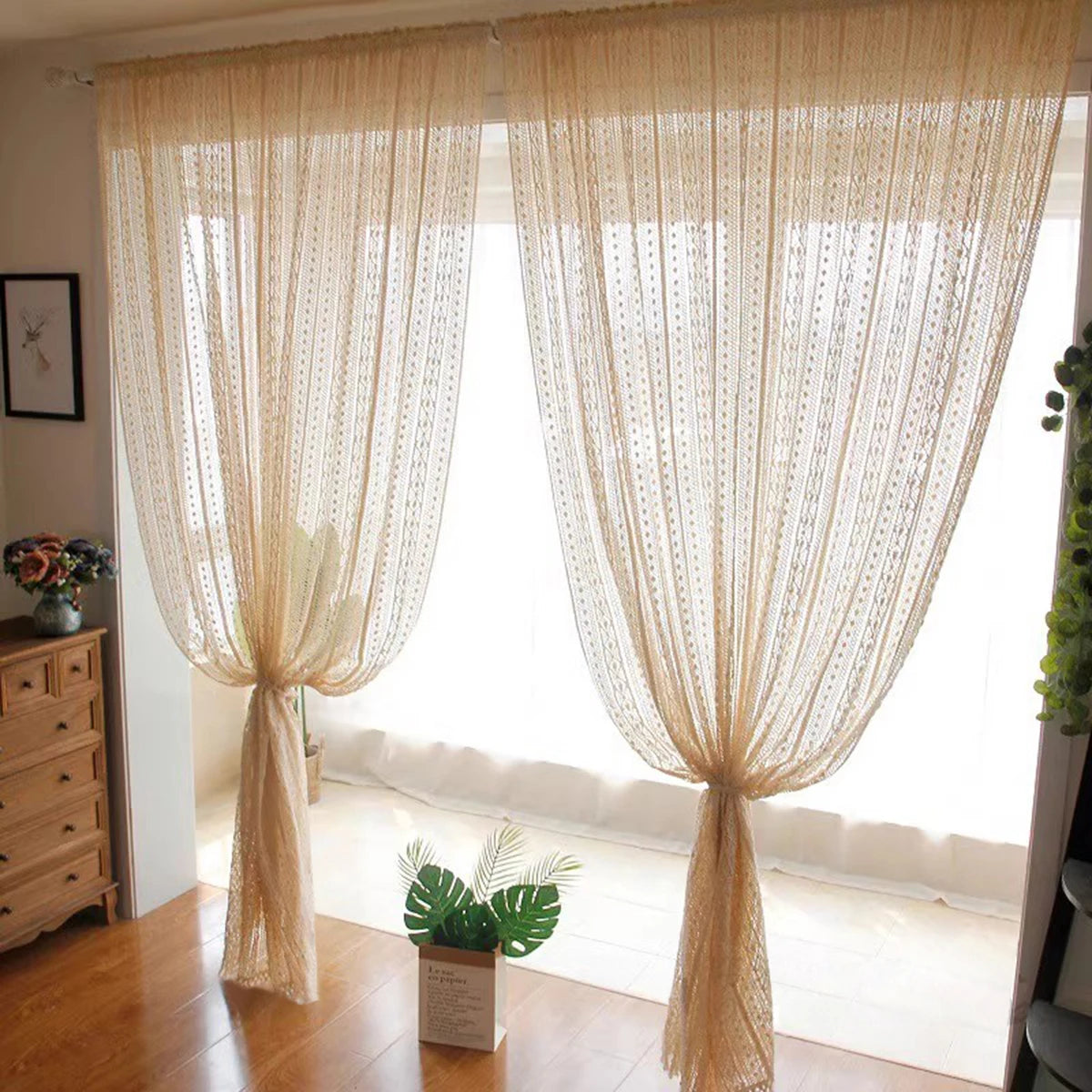 rideau semi transparent géométrique moderne polyester beige clair salon hospitalité