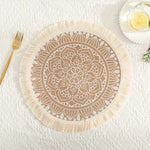 serviettes table boho chic beige noir motifs géométriques franges tissu lin opaques rondes