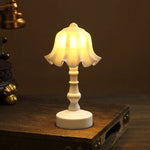 lampe table veilleuse fleur led blanc plissé classique adhésif interrupteur chambre coucher