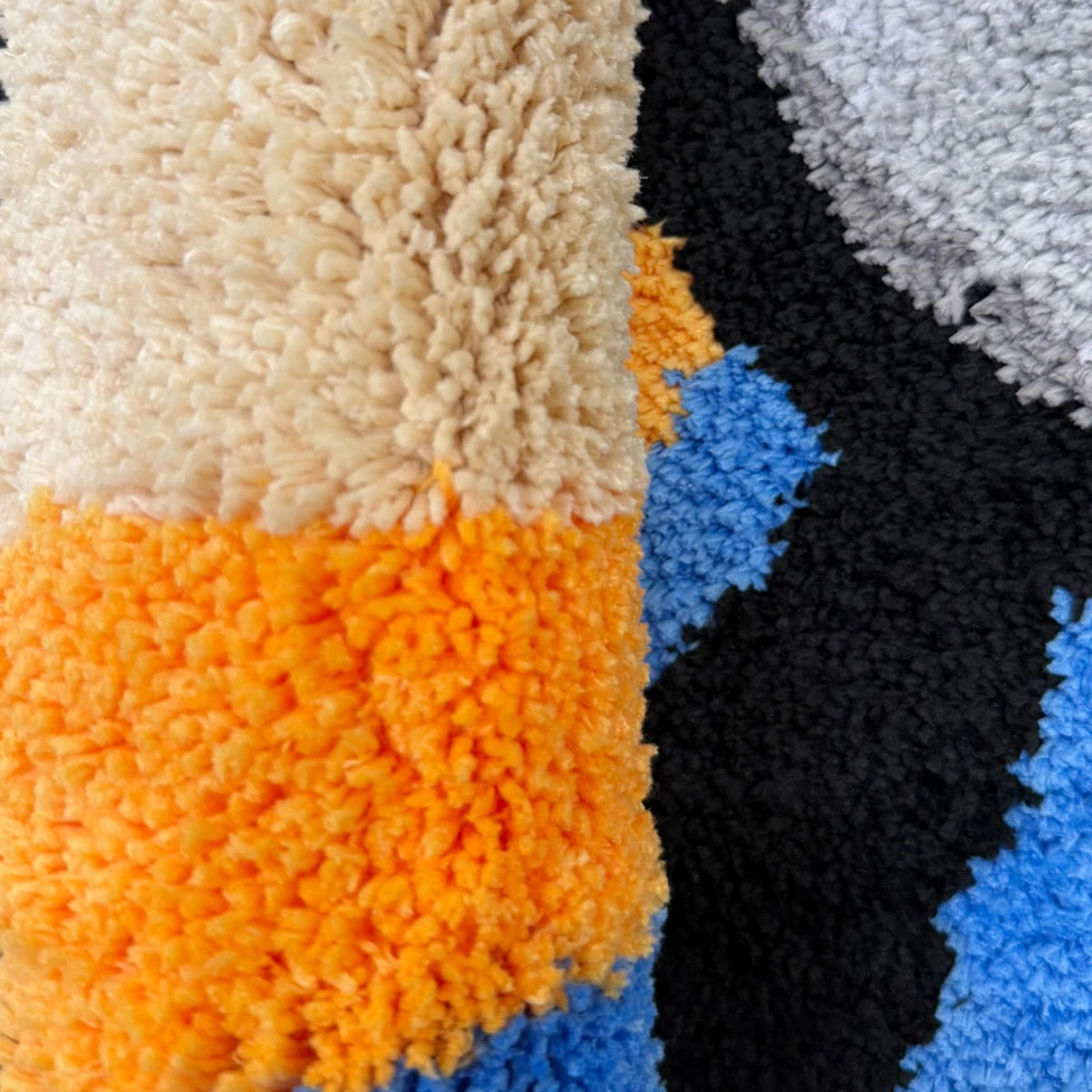 tapis floqué tufté moderne rayures colorées antidérapant polyester intérieur salon chambre sdb adultes