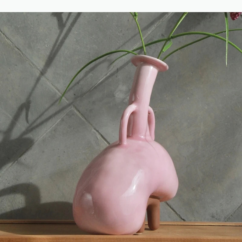 vase décoratif moderne rose marron nuance sculptural asymétrique fixations pied
