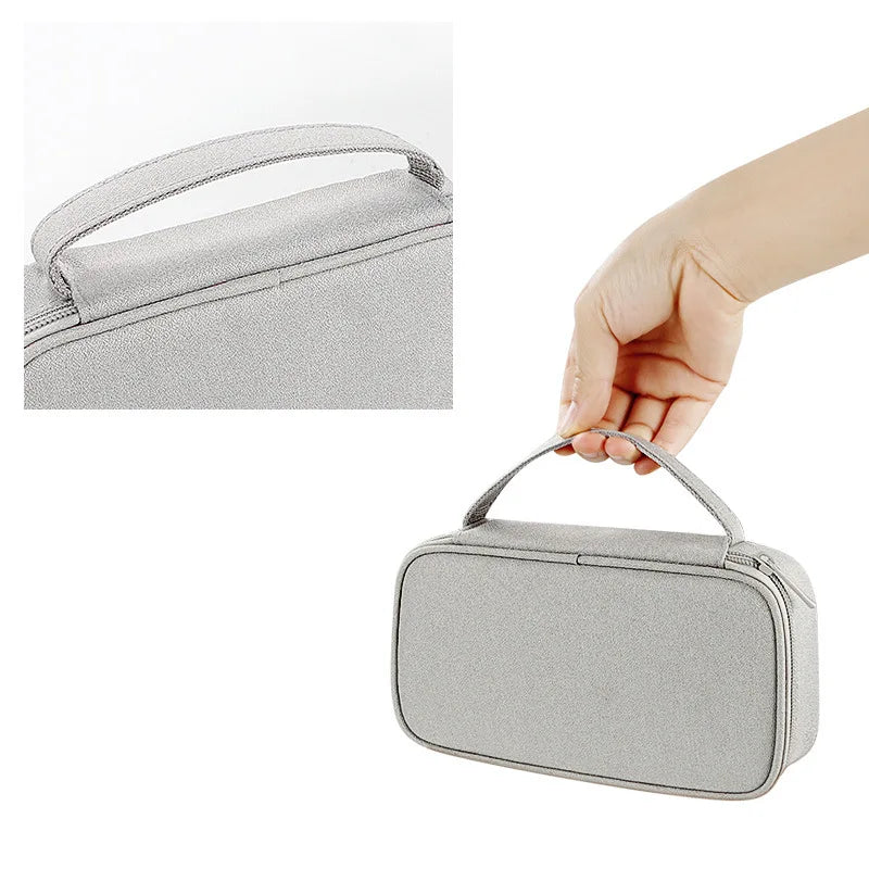 sac rangement accessoires tissu gris clair pratique ecouteurs cable usb chargeur voyage