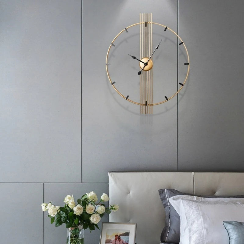 Horloge murale 60 cm détail du cadran