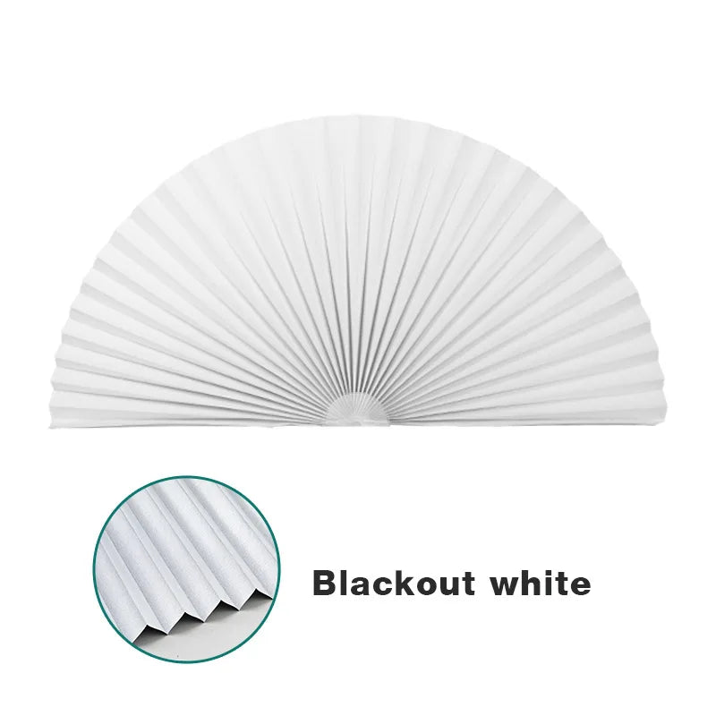 rideau plissé blanc opacité moderne pliures horizontales semi circulaire tissu polyester isolation thermique