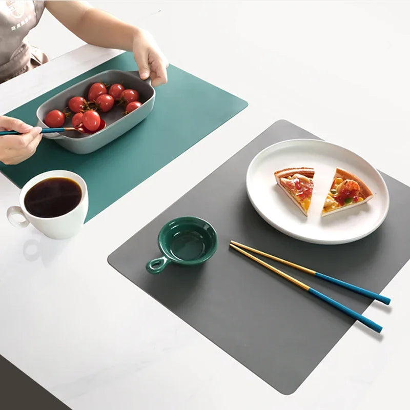 tapis table silicone moderne 60x40cm 40x30cm bleu jaune vert gris assiettes cuillers bols verres