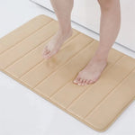tapis bain antidérapant mousse mémoire forme absorbant eau lavable machine violet gris clair moderne