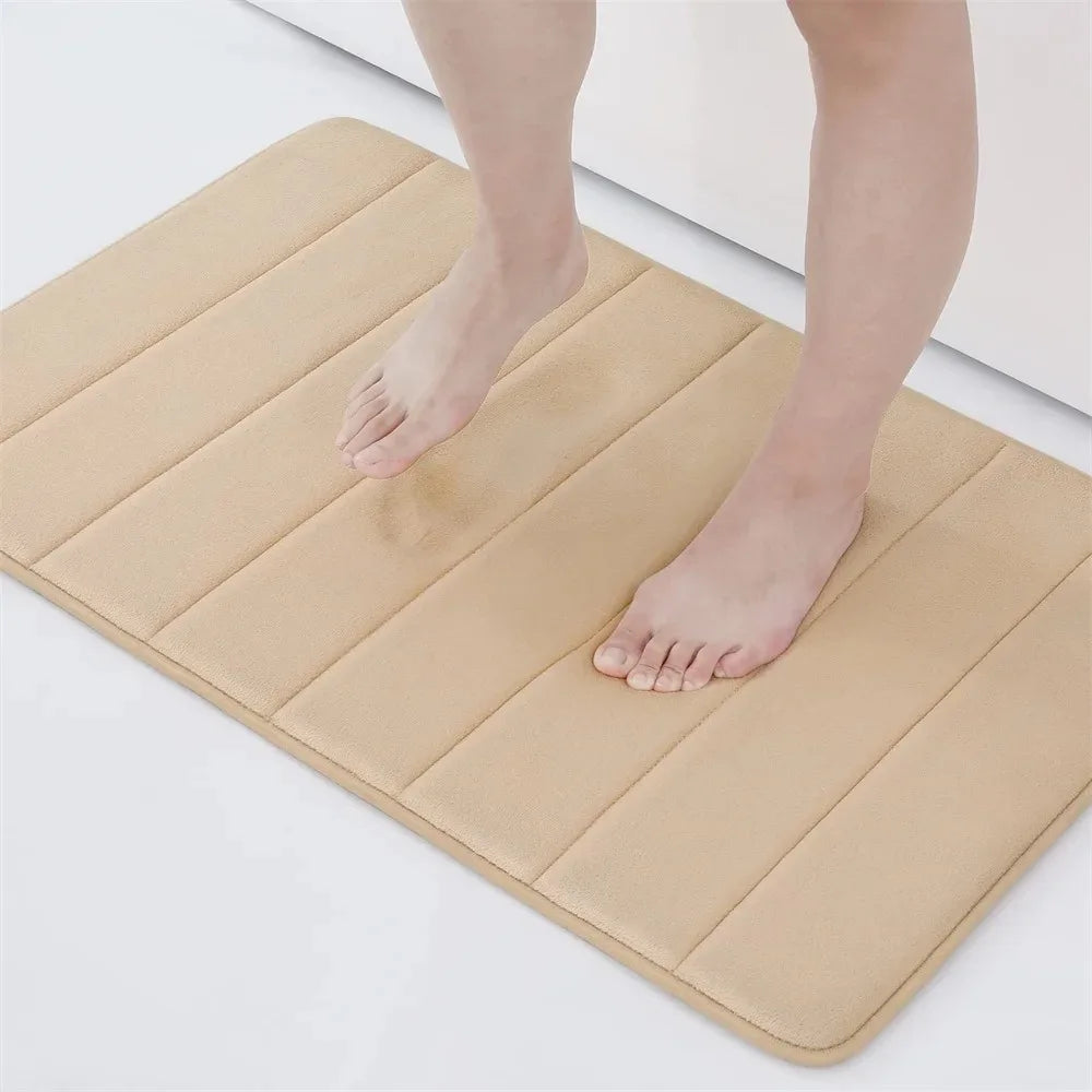 tapis bain antidérapant mousse mémoire forme absorbant eau lavable machine violet gris clair moderne
