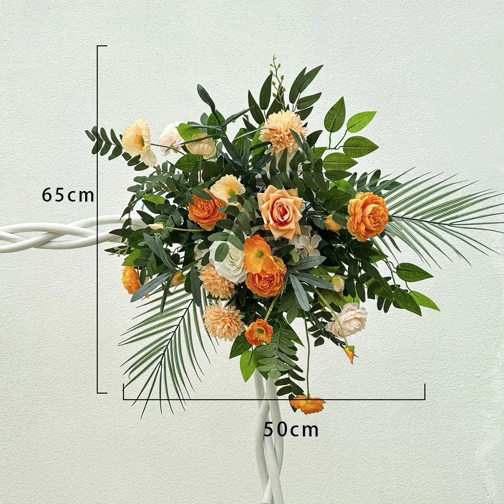 arche mariage fleurs artificielles roses blanches feuilles vertes décoration banquet extérieur classique
