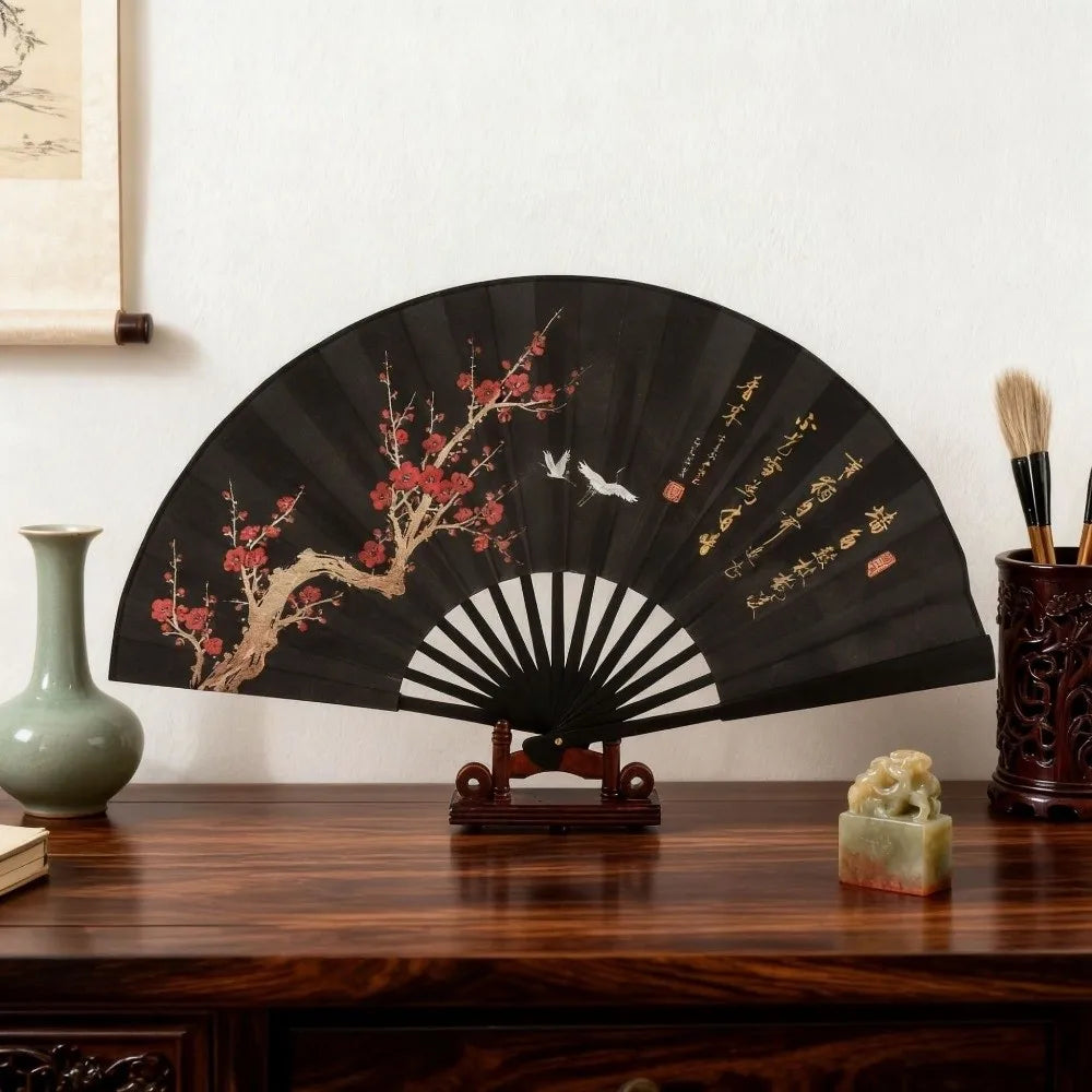 éventails pliants traditionnels chinois fleurs papillons calligraphie paysages noir blanc bleu gris rose support