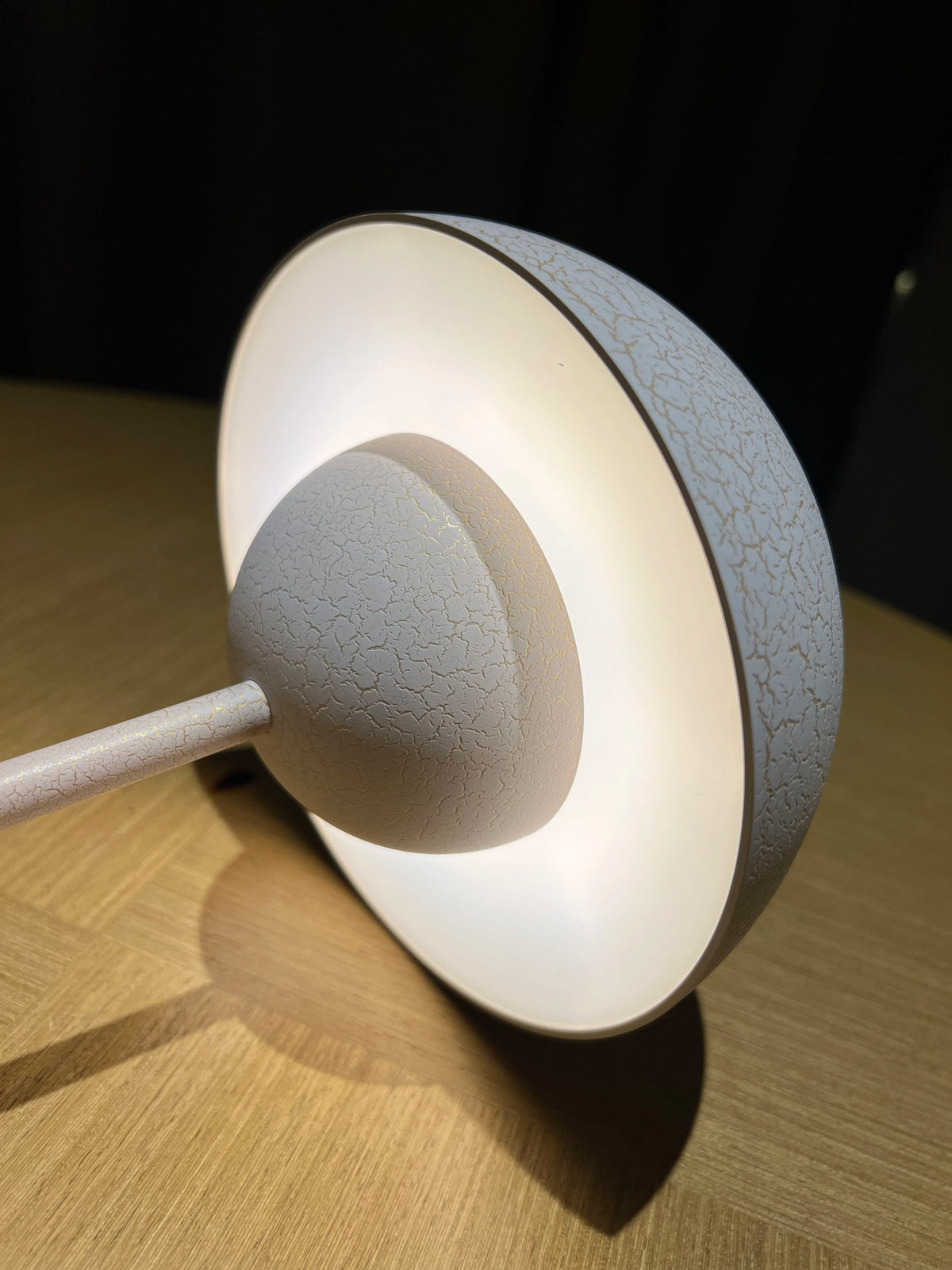 lampe table led rechargeable moderne blanc texture craquelée interrupteur tactile chambre