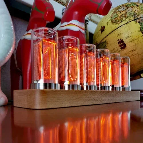horloge numérique nixie vintage affichage chiffres bois clair figurines chevaux đèn số điện tử