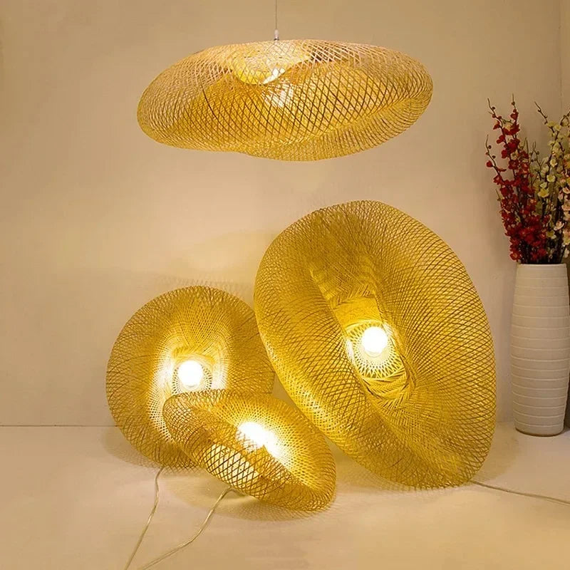 Suspension lumineuse tissée bambou naturel moderne salon chambre d'hôtel