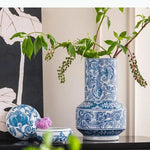 vase bleu blanc floral oiseaux classique traditionnel decoration table arrangement floral