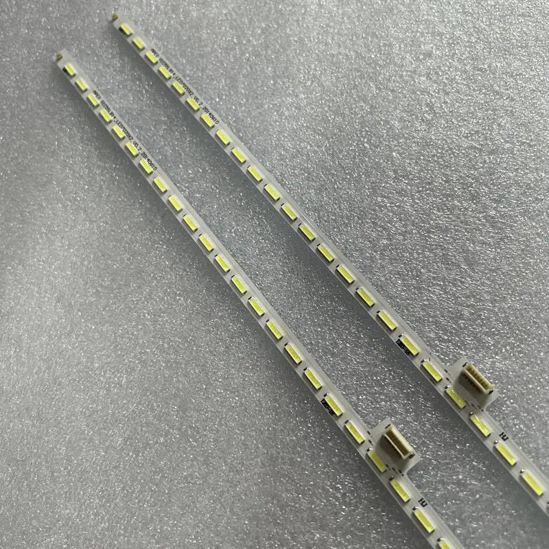 bande led blanc jaune continue diodes modernes sans cable fixations invisibles connecteurs extremities