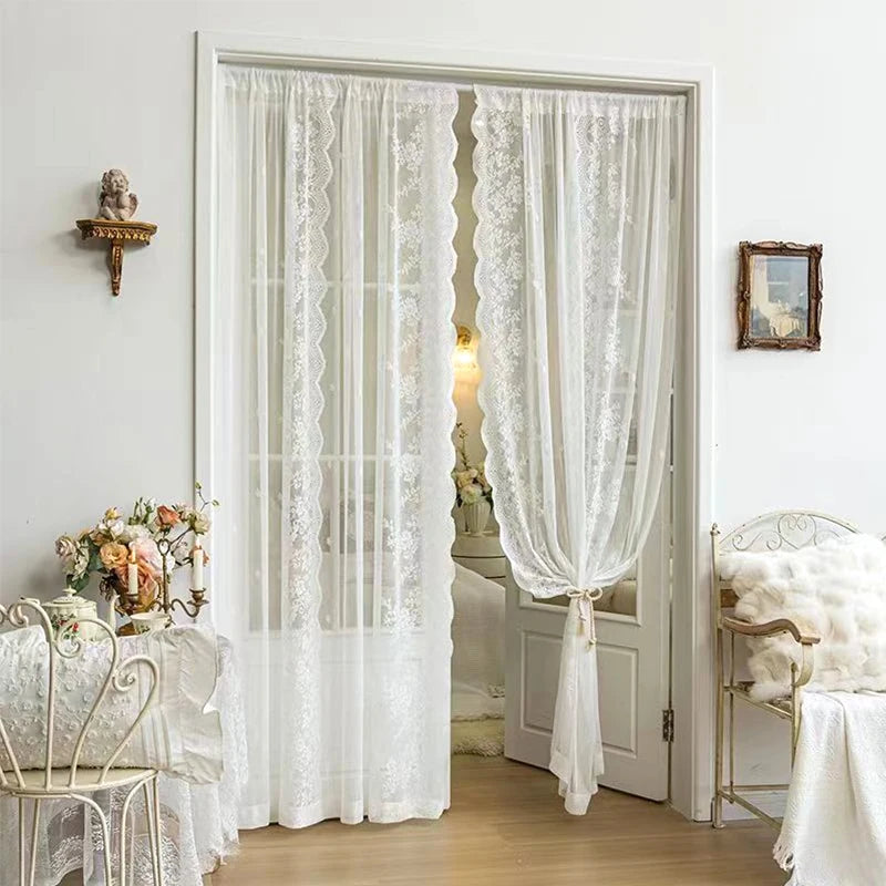 rideau tulle dentelle blanche romantique vintage shabby chic fenêtre chambre salon