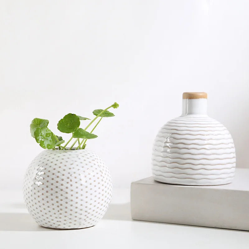 vase moderne blanc rayures minimalistes deco intérieur plante artificielle porcelainemodele unique