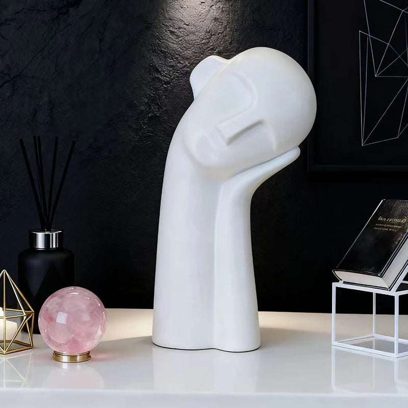 statue abstraite contemporaine blanche noire texture bois intérieure décoration luxe résine