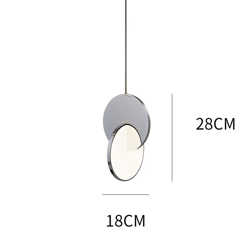 suspension lumineuse contemporaine dorée blanche métallique minimaliste salon chambre d'hôtel