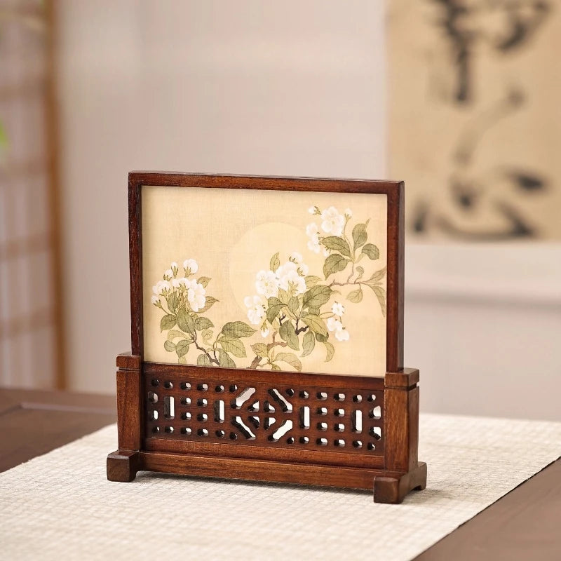 cadre bois marron fond beige motif floral classique deco table opaque traditionnel
