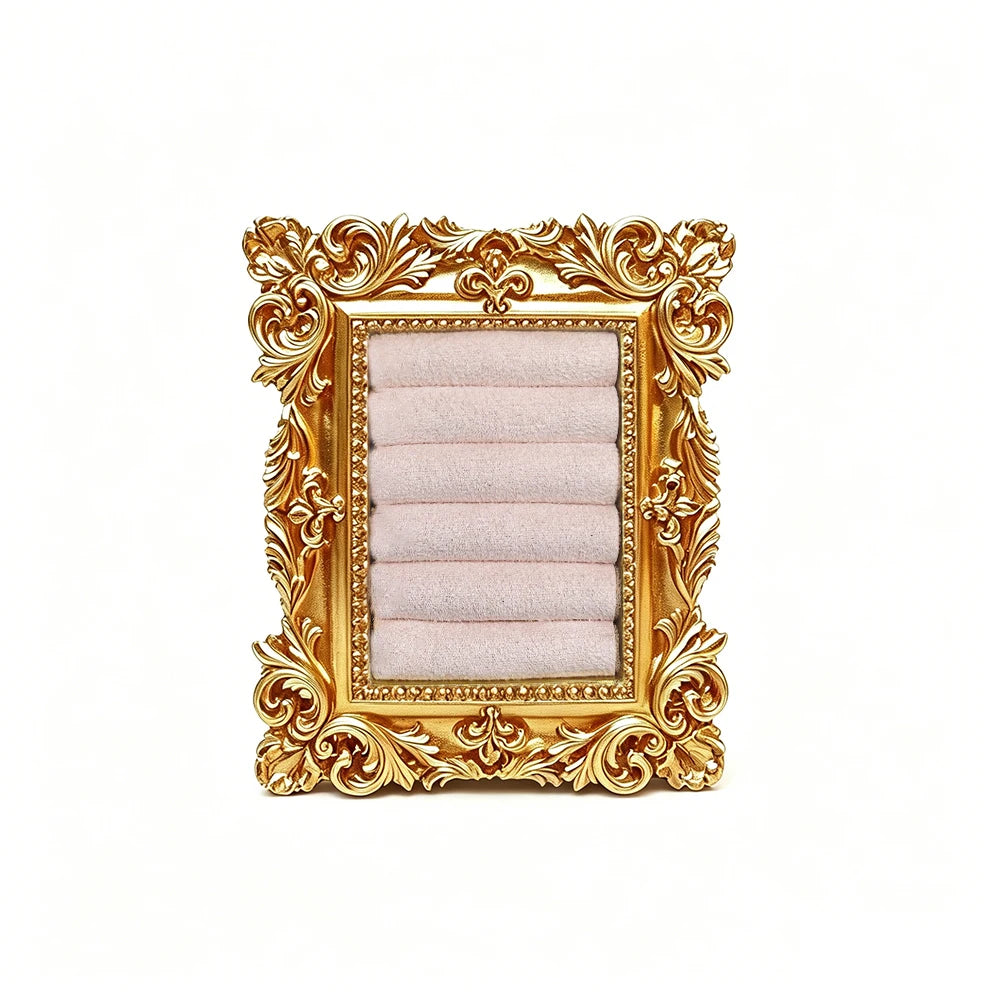 support bijoux or vert blanc ornements baroques velours classique baroque
