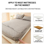 protège matelas gris clair quilté moderne 140x200cm 30cm hauteur lit polyester 200 fils