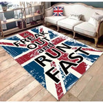 Tapis coloré avec imprimé du drapeau britannique et texte en anglais.