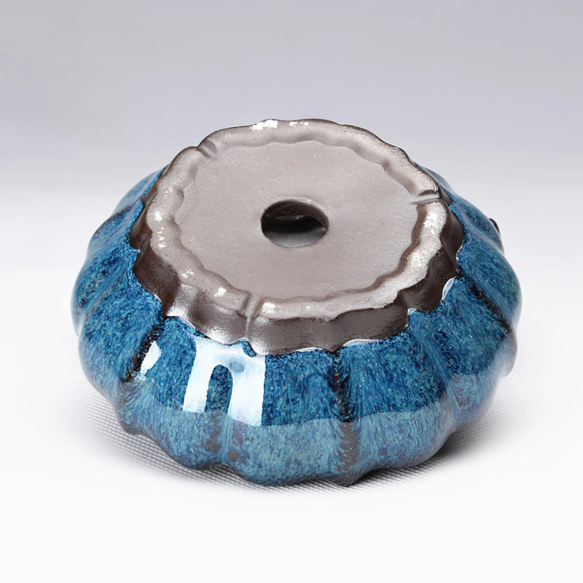 bol céramique moderne bleu ondulé décoration intérieur extérieur fleur plante verte