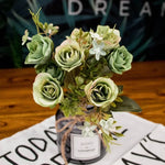 décoration mariage bouquet fleurs artificielles soie vertes blanches intérieur rustique naturel