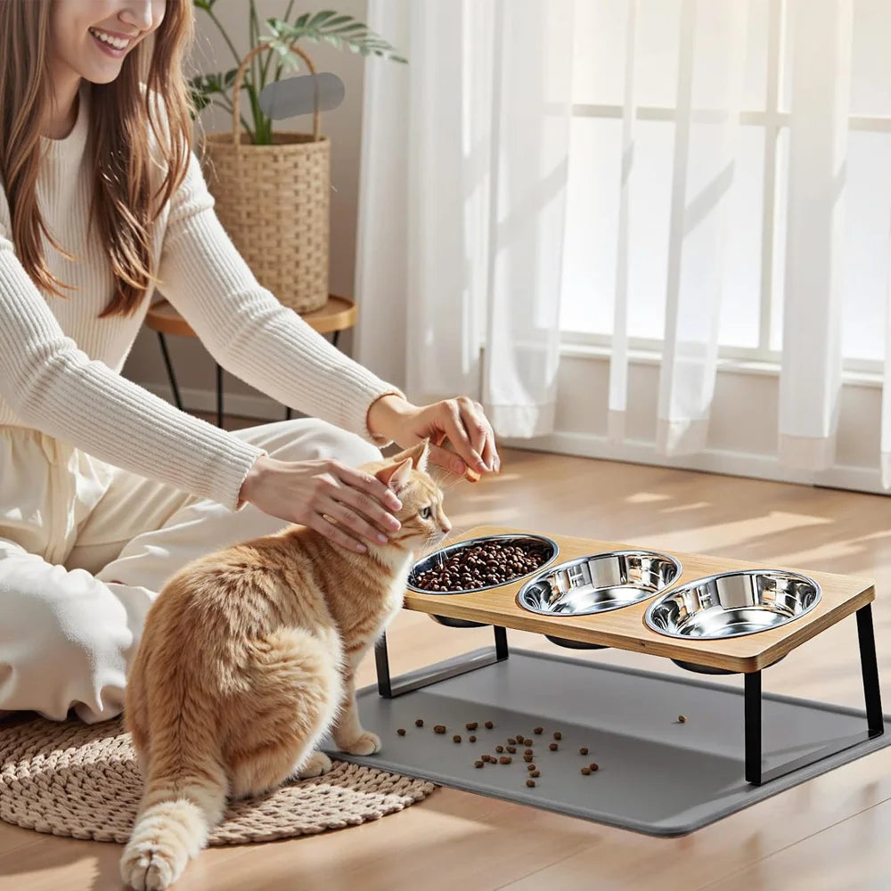 distributeur alimentation chats trois bols inox tapis antidérapant moderne minimaliste