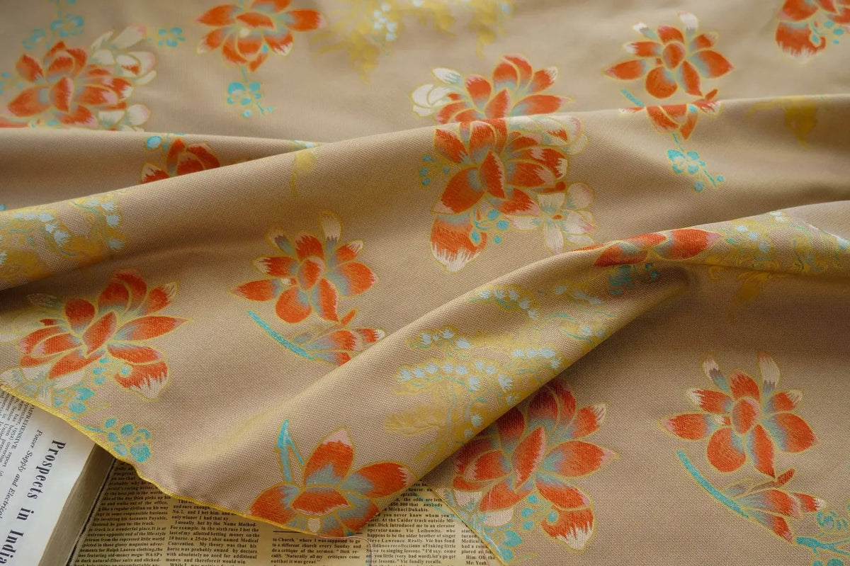 tissu polyester jacquard motifs floraux traditionnels beige orange jaune bleu turquoise opaques coudre