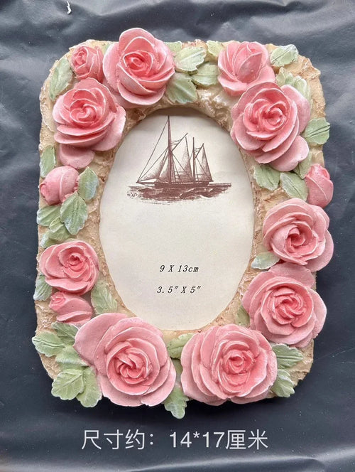cadre photo vintage rose blanc fleurs résine maison décoration romantique ancien