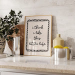 affiche minimaliste lettrage blanc noir cadre mural rectangle vertical salon chambre enfants decoration maison