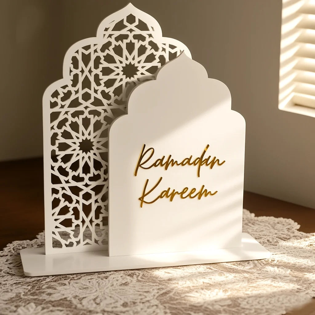 décoration murale arches géométriques islamiques blanc or ramadan eid mubarak festive