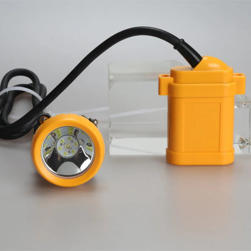 lampe torche led blanc orange clips moderne batterie cable sixtieth angle faisceau