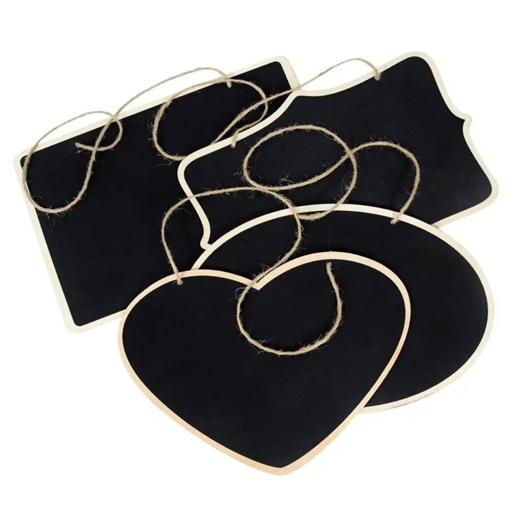 ardoises décoratives tableaux noirs cordelettes suspension mariage enfantin boiserie rustic