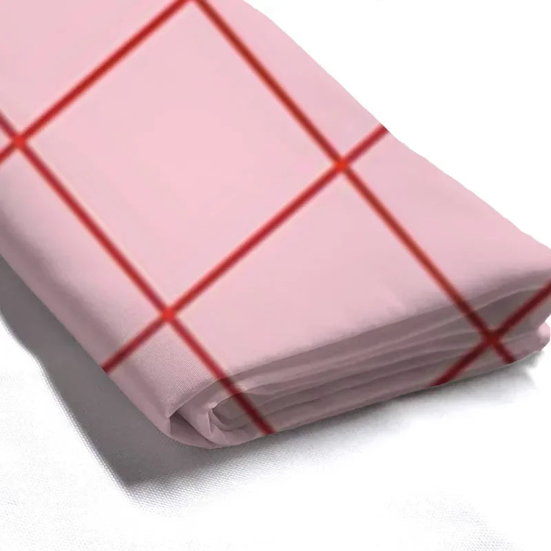 rideau douche moderne rose motif grille rouge minimaliste tissu polyester opaque