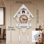 horloge murale classique château oiseaux feuilles fenêtres salon blanc