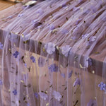 serviette table transparente fleurs dorées violet rose clair romantique mariage décoration anniversaire saint valentin