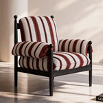 fauteuil classique marron rayures horizontales coussin sofa bois minimaliste moderne salon