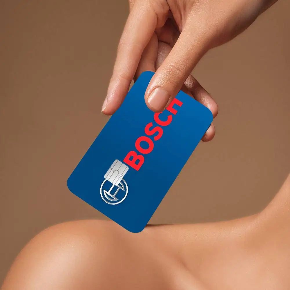 étui carte bancaire adhésif waterproof moderne logo bosch blanc fond noir points cartes crédit