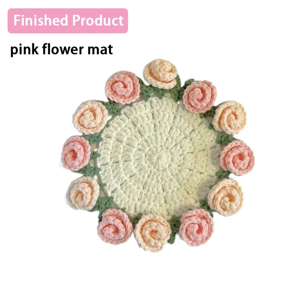 panier artisanal coussin table rose blanc rouge vert beige rustic