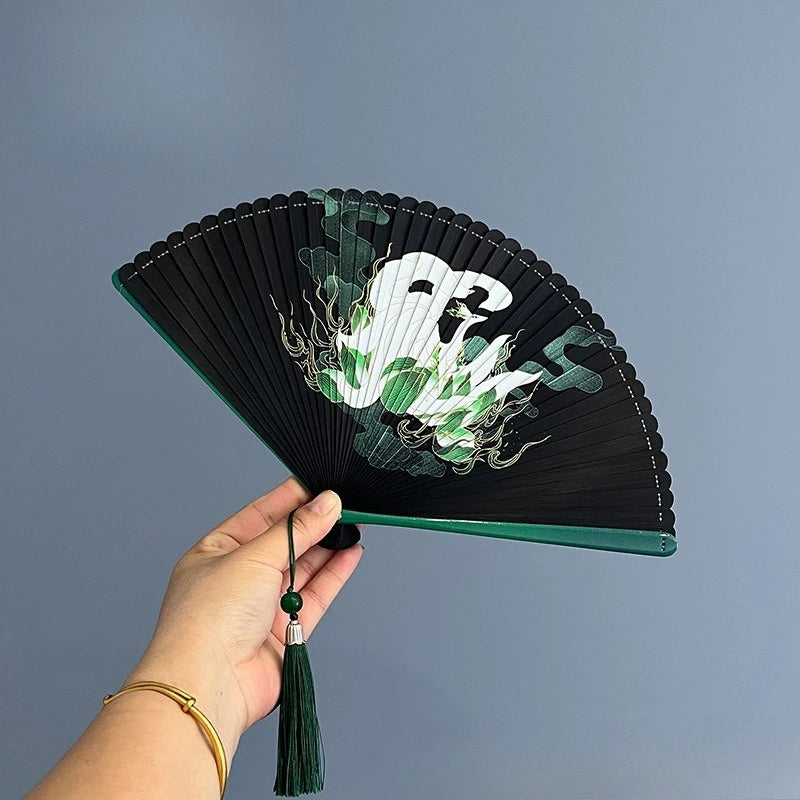 éventail classique traditionnel fleurs blanches noir pompon vert bleu rouge