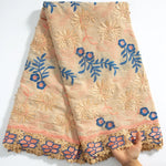 tissu africain brodé fleurs feuilles orange vert bleu rose traditionnel dentelle rhinstones soirée
