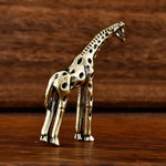 statuette girafe dorée motifs taches texturée décoration maison erotique asiatique