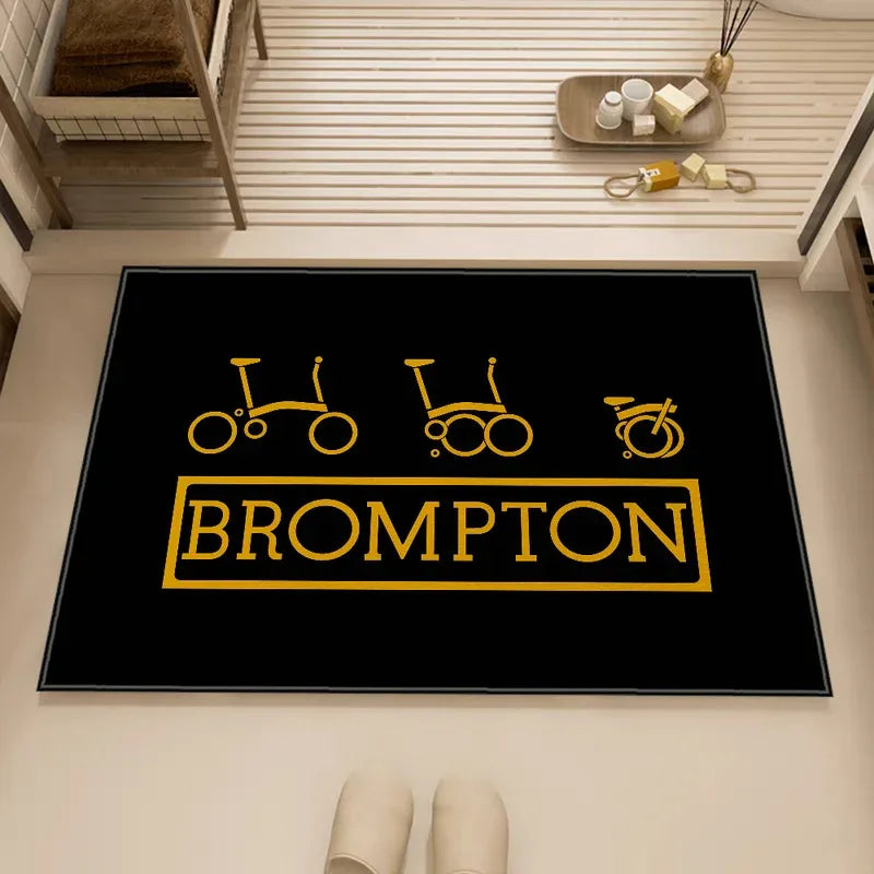 tapis noir brompton logo vélos minimaliste polyester antidérapant usage bain chambre