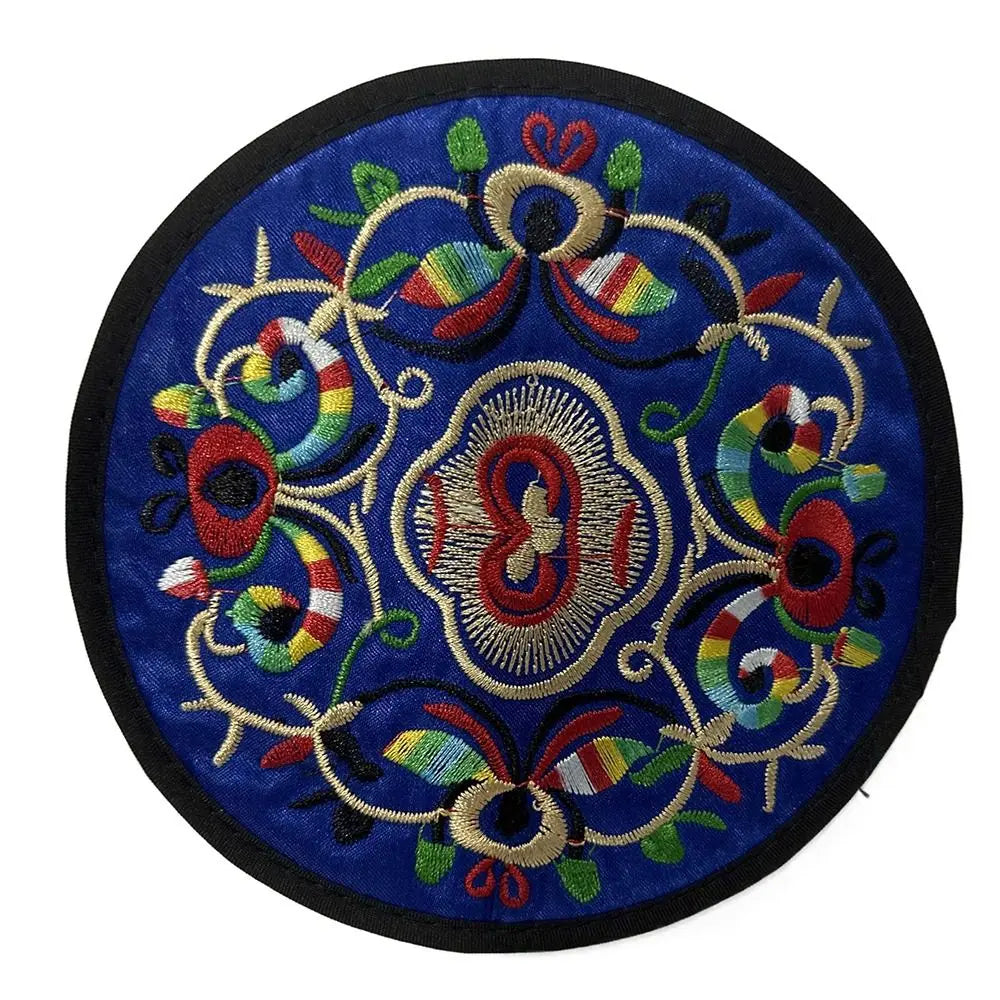 serviettes table traditionnelles broderie florale bleu noir vert rouge jaune rose opaques set table