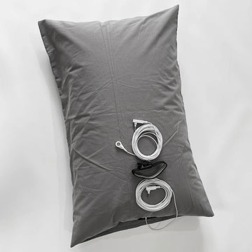taies d'oreiller gris rayures conductrices mise terre oreillers modernes eyelets câble blanc prise terre