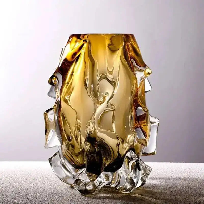 vase verre jaune ambré transparent moderne sculptural fleurs coupées lisintérieur chambre salon