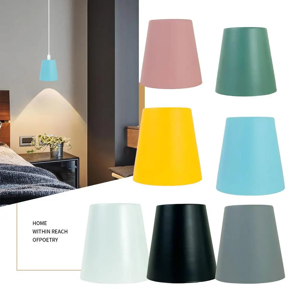 abat jour suspendu moderne jaune bleu vert gris blanc noir rose
