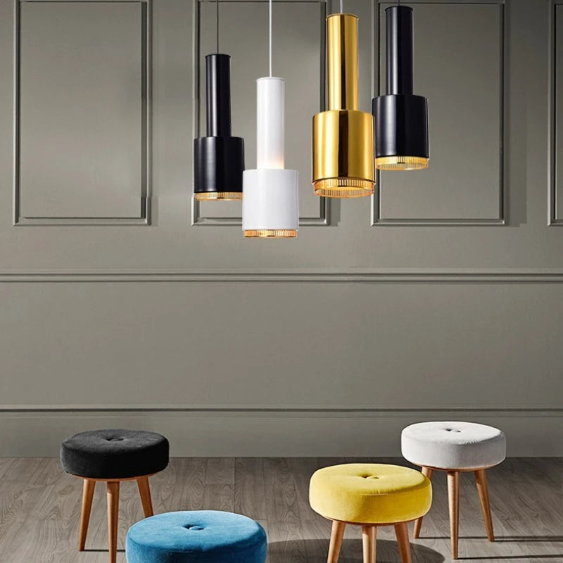 Suspension lumineuse moderne or noir blanc éclairage chambre salon minimaliste